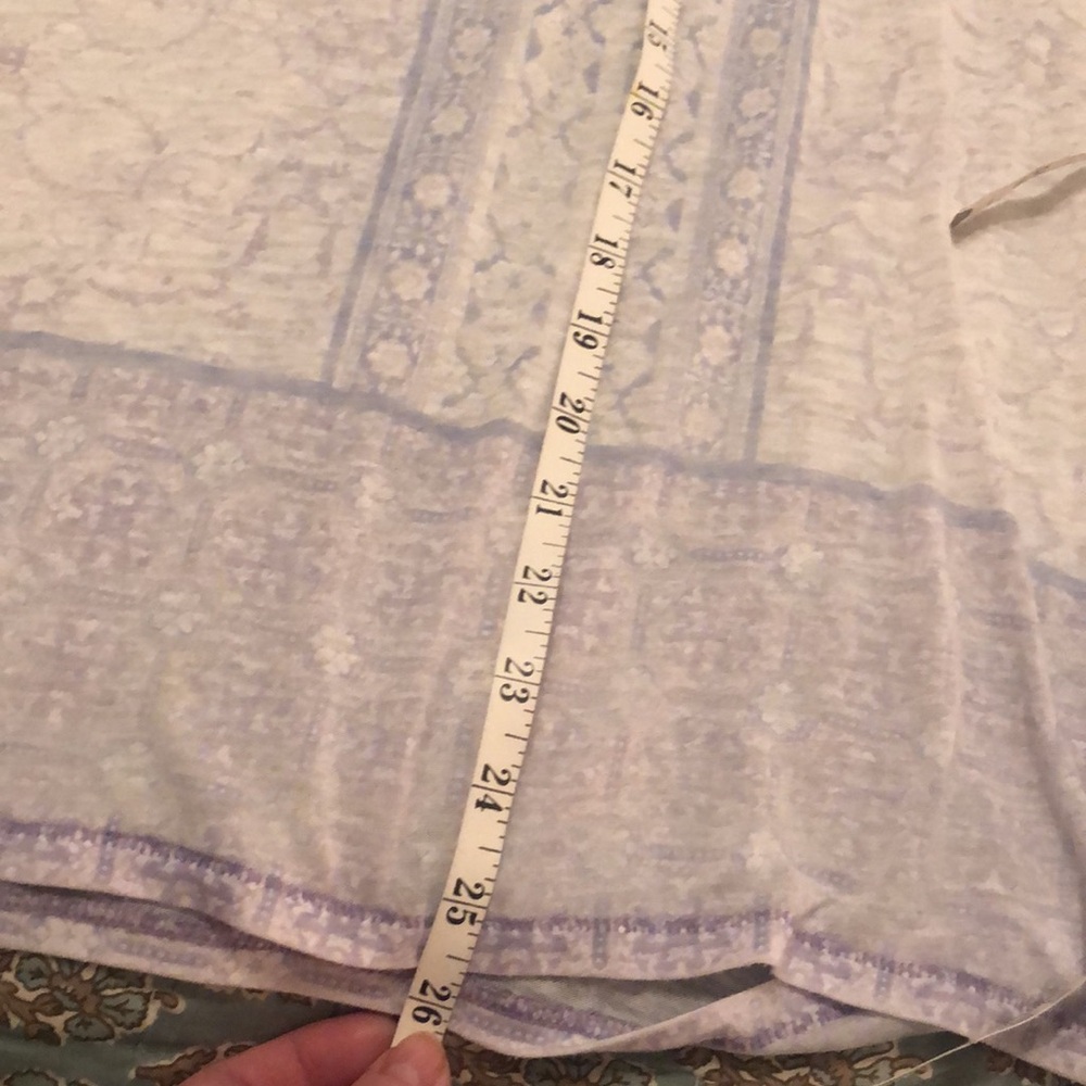 Lucky Brand Women's Short Sleeve V-Neck Tee light gray, white and blue - Picture 8 of 10